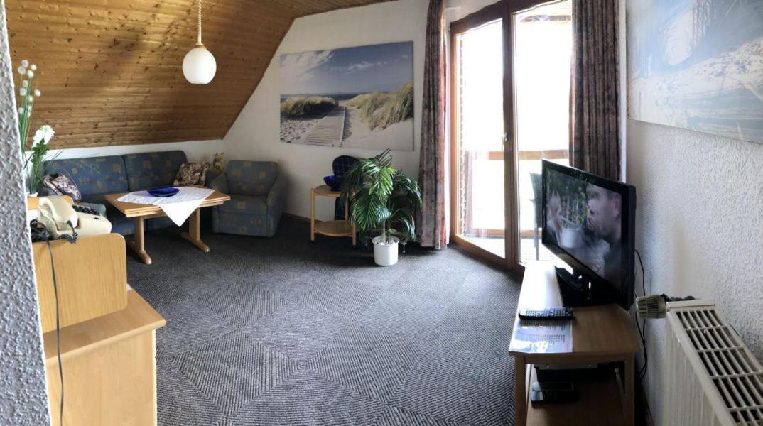 Ferienwohnung Haus Emken Neuharlingersiel Exterior foto
