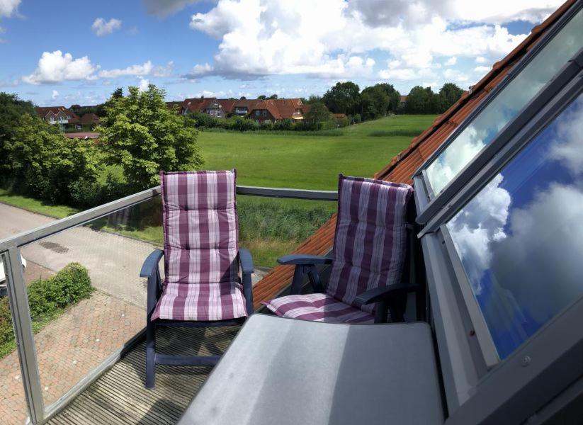 Ferienwohnung Haus Emken Neuharlingersiel Exterior foto